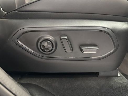 New 2026 Jeep Grand Cherokee L Limited AWD/4WD image 57