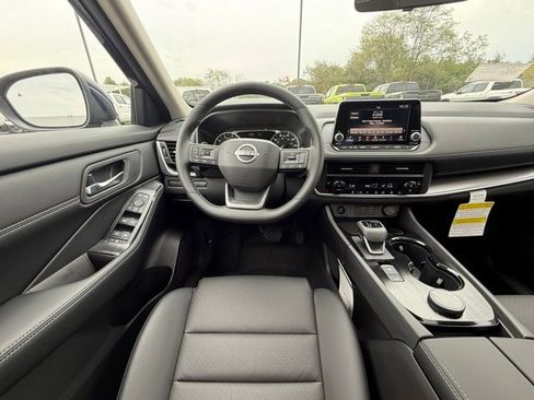 New 2026 Nissan Rogue SV w/ SV Premium Package image 22