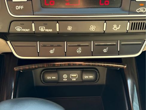 Used 2019 Kia Sorento EX w/ EX Touring Package FWD image 28