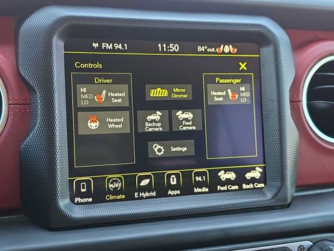Used 2023 Jeep Wrangler Unlimited Rubicon 4xe AWD/4WD image 27