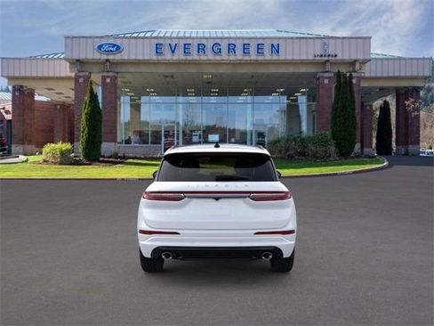 New 2025 Lincoln Corsair Grand Touring image 5