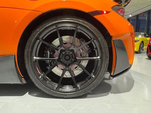 Used 2019 McLaren 600LT Base image 25