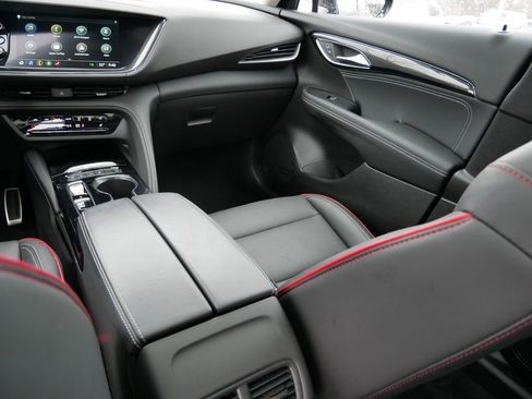 Used 2023 Buick Envision Essence w/ Sport Touring Package image 15