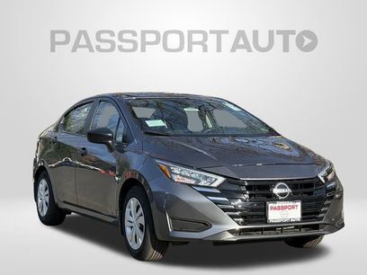 New 2025 Nissan Versa S w/ Trunk Package