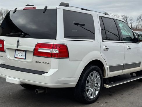 Used 2013 Lincoln Navigator 4WD w/ HD Trailer Tow Pkg image 4