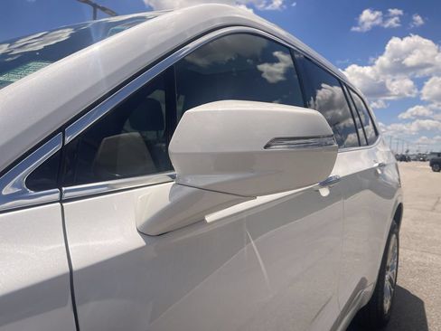 Certified 2023 Cadillac XT6 Premium Luxury w/ LPO, Floor Liner Package AWD/4WD image 12