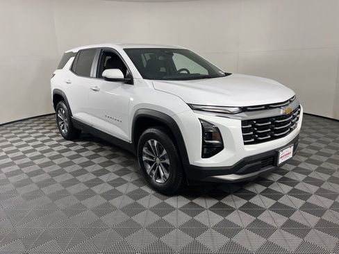 Certified 2025 Chevrolet Equinox LT image 14