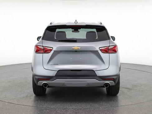Used 2025 Chevrolet Blazer LT FWD image 7