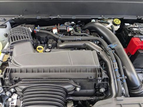 New 2025 Ford Maverick XL w/ Equipment Group 102A image 15