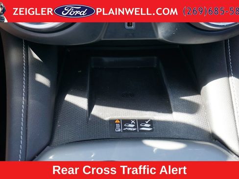 Used 2023 Chevrolet Blazer LT w/ Convenience Package FWD image 23
