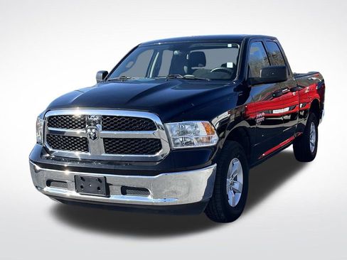 Used 2024 RAM 1500 Classic SLT image 9