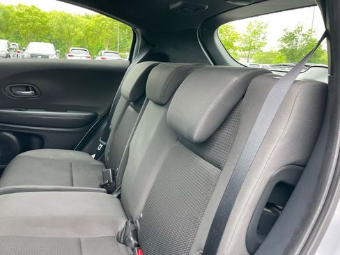Certified 2019 Honda HR-V Sport image 39