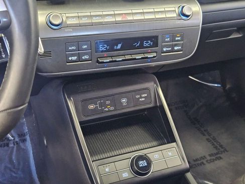 Certified 2024 Hyundai Kona SEL FWD image 21