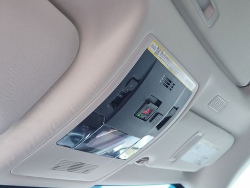 New 2025 Lexus ES 350 w/ Premium Package image 18