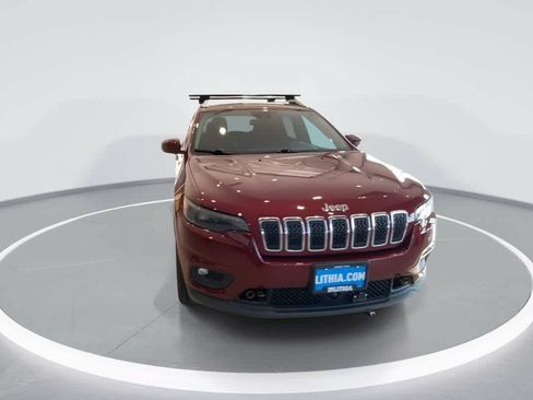 Used 2021 Jeep Cherokee Latitude Lux w/ Comfort/Convenience Group AWD/4WD image 3