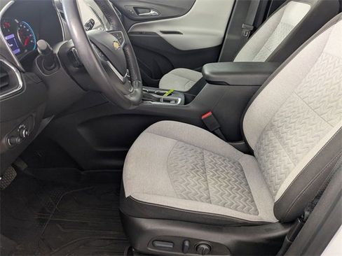 Used 2022 Chevrolet Equinox LT image 13
