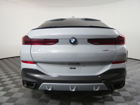 New 2026 BMW X6 xDrive40i image 4