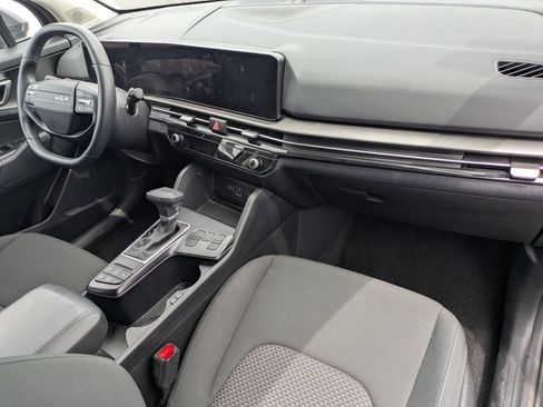 Used 2026 Kia Sportage LX FWD image 12