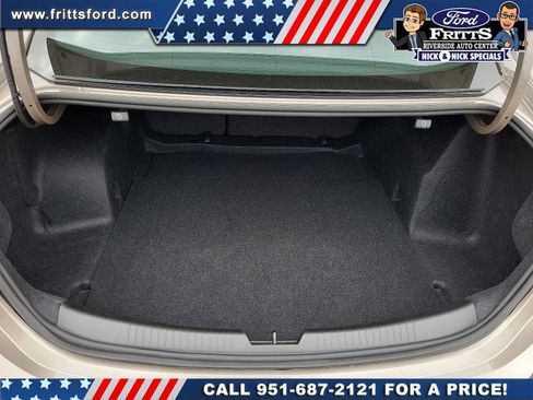 Used 2025 Chevrolet Malibu RS FWD image 17