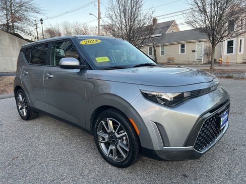 Certified 2024 Kia Soul EX w/ Option Group 015 image 7
