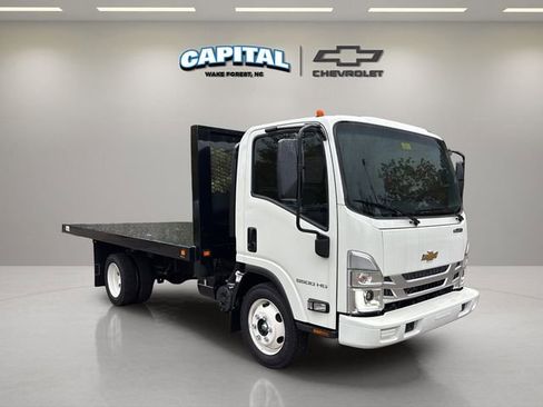 New 2025 Chevrolet Low Cab Forward 5500HG RWD image 9