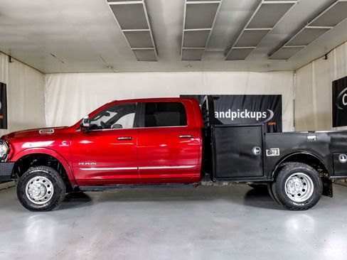 Used 2022 RAM 3500 Limited w/ Towing Technology Group AWD/4WD image 11
