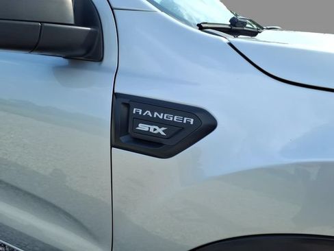 Used 2019 Ford Ranger XL w/ Equipment Group 101A Mid AWD/4WD image 7