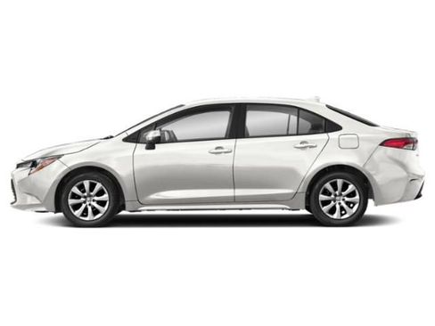 Used 2023 Toyota Corolla LE FWD image 2