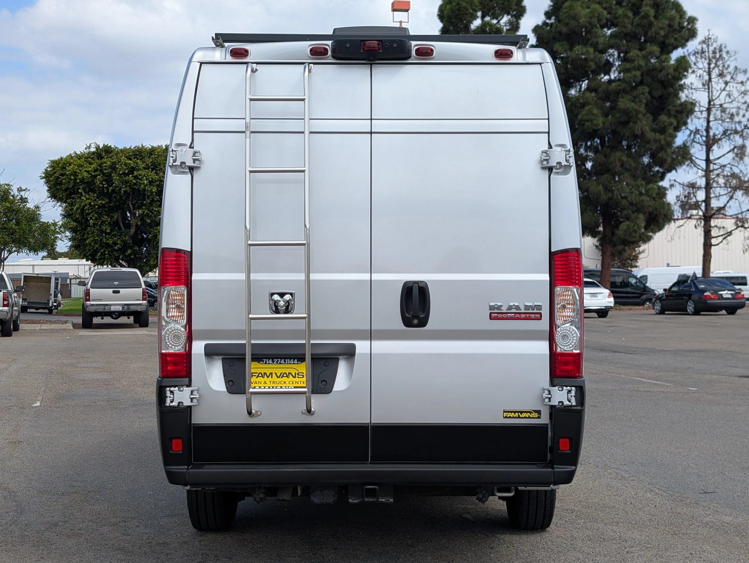 Used 2022 RAM ProMaster 3500 w/ Premium Convenience Group (A) FWD image 6
