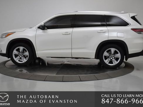 Used 2016 Toyota Highlander Limited image 16