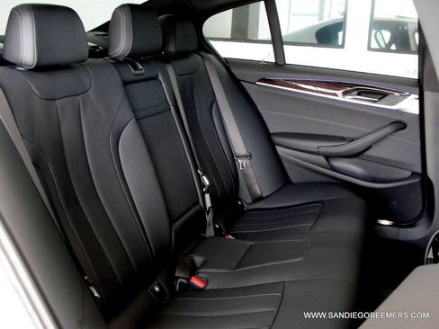 Used 2023 BMW 540i w/ M Sport Package RWD image 69