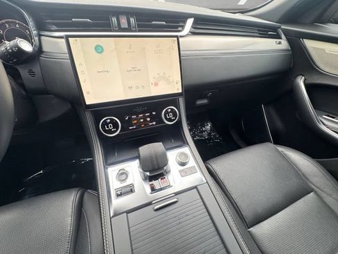 Used 2024 Jaguar F-PACE R-Dynamic S AWD/4WD image 3