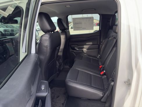 New 2025 Ford Ranger Lariat w/ FX4 Off-Road Package image 26