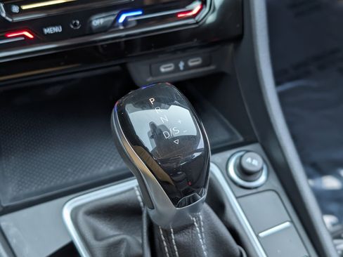 Used 2025 Volkswagen Jetta S image 29