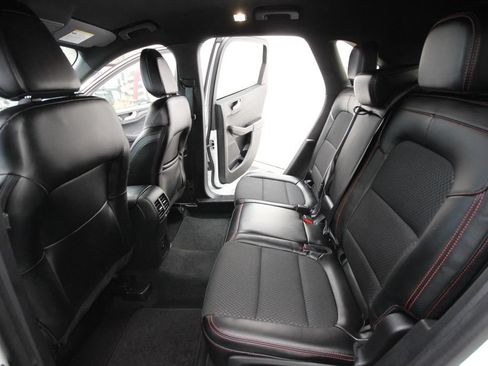 Used 2023 Ford Escape ST-Line AWD/4WD image 23