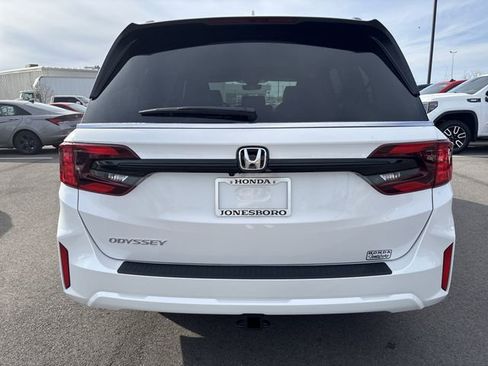 New 2026 Honda Odyssey EX-L image 4