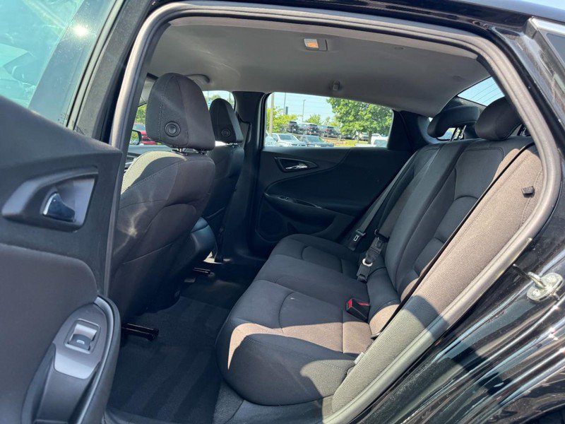 Used 2023 Chevrolet Malibu LS w/ LPO, Floor Liner Package FWD image 10