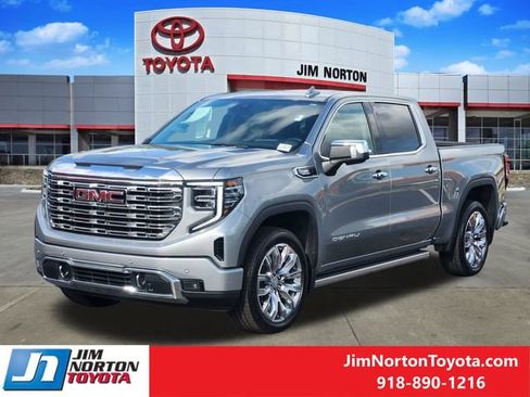 Used 2025 GMC Sierra 1500 Denali AWD/4WD image 4