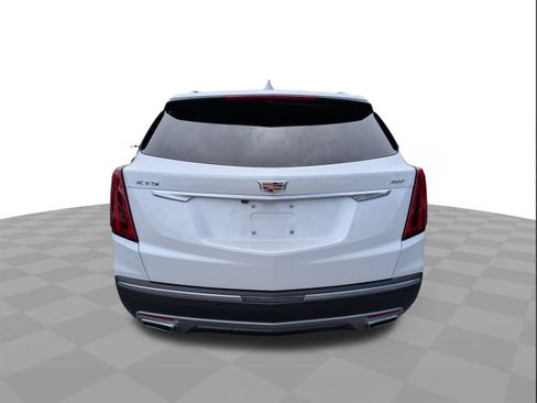 Certified 2024 Cadillac XT5 Premium Luxury FWD image 5