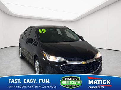 Used 2019 Chevrolet Cruze LT