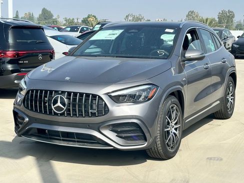 New 2025 Mercedes-Benz GLA 35 AMG GLA 35 AMG image 6