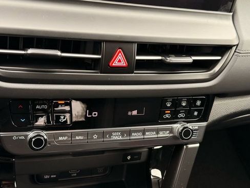 New 2026 Kia Seltos EX AWD/4WD image 18