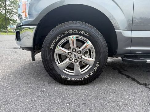 Used 2019 Ford F150 XLT w/ Equipment Group 302A Luxury AWD/4WD image 27