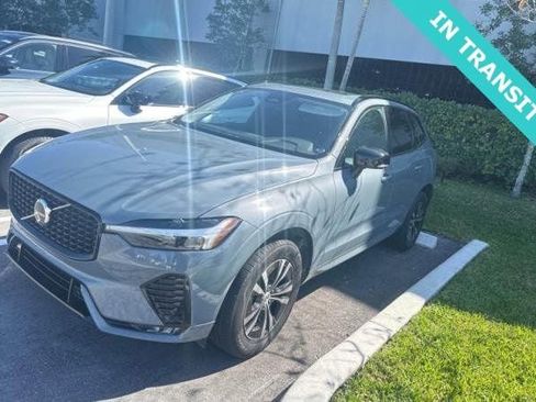 Certified 2024 Volvo XC60 B5 Core image 1