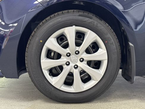 New 2025 Toyota Corolla LE FWD image 34