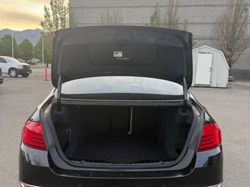 Used 2015 BMW 535i xDrive Sedan AWD/4WD image 10