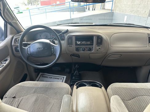Used 2000 Ford F150 Lariat AWD/4WD image 9