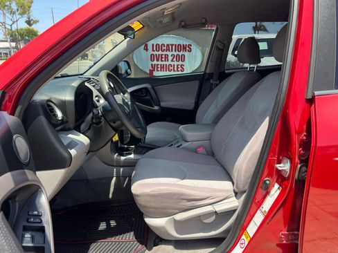 Used 2008 Toyota RAV4 4WD V6 image 12