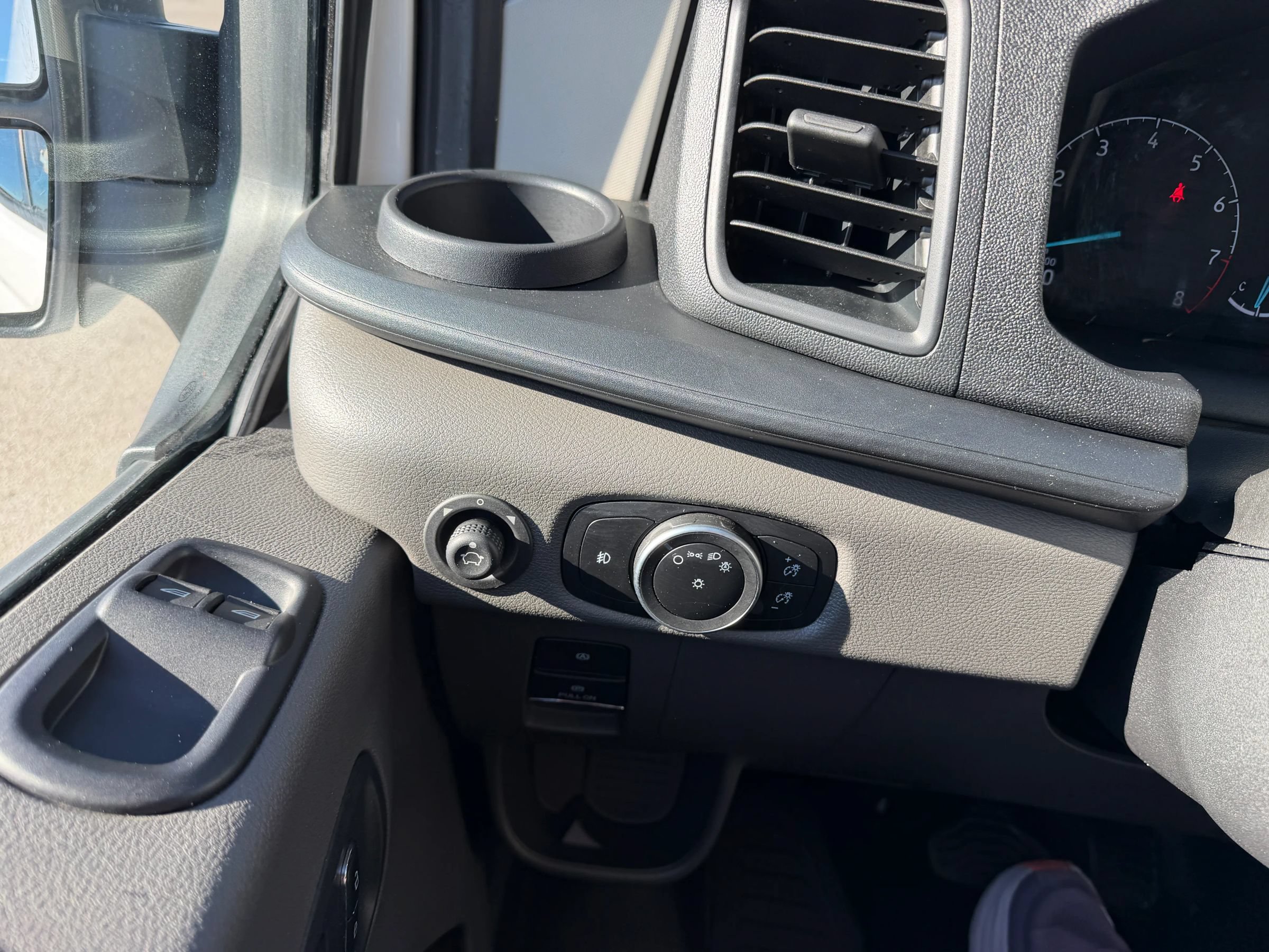 Used 2025 Ford Transit 250 Low Roof w/ Exterior Upgrade Package RWD image 19