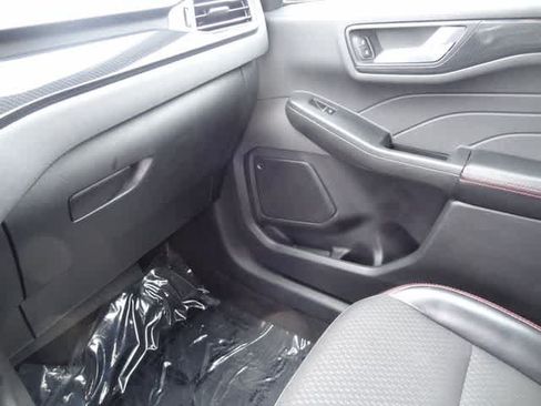 Certified 2024 Ford Escape ST-Line FWD image 35